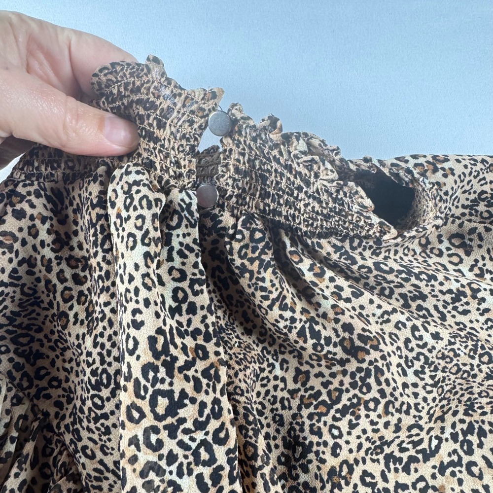 1.STATE Leopard Print Smocked High Neck Flutter Sleeve Blouse Plus Size 1X Brown - Picture 5 of 9